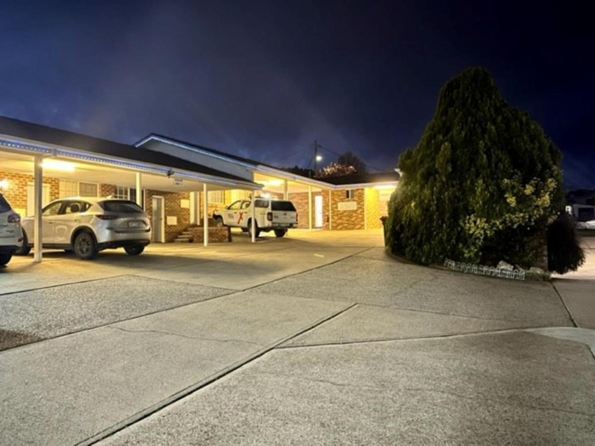 Kinross Inn Cooma Luaran gambar