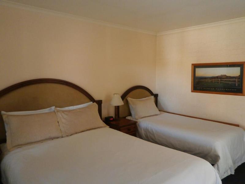Kinross Inn Cooma Luaran gambar