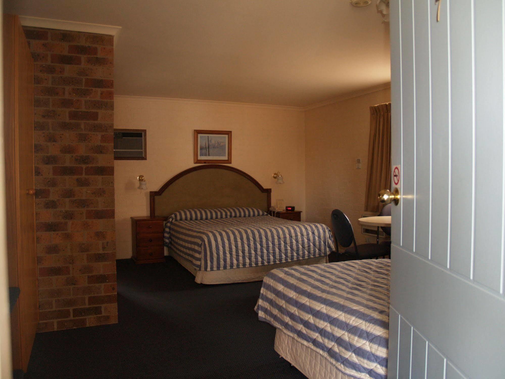 Kinross Inn Cooma Luaran gambar